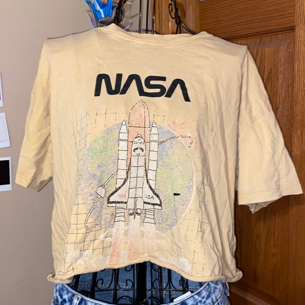 Yellow cropped Nasa shirt